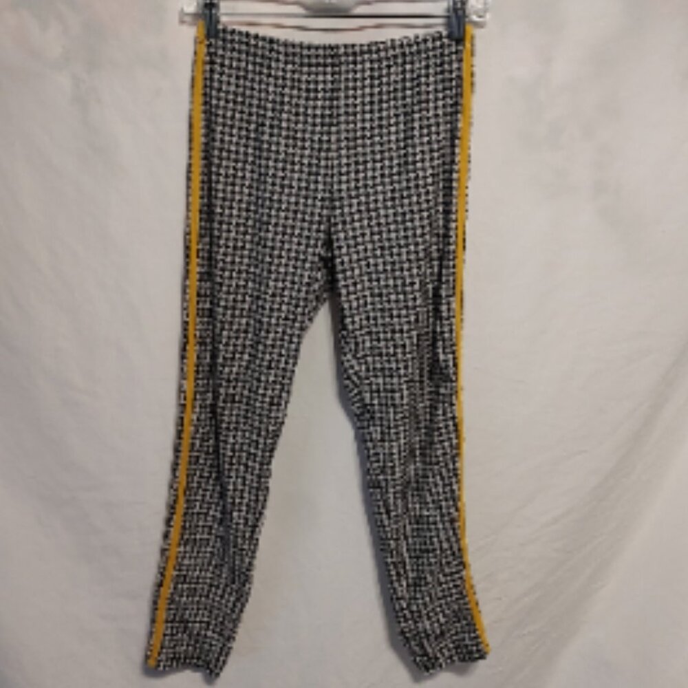 Leggings for Women Black and white checkered/Yellow Stripe